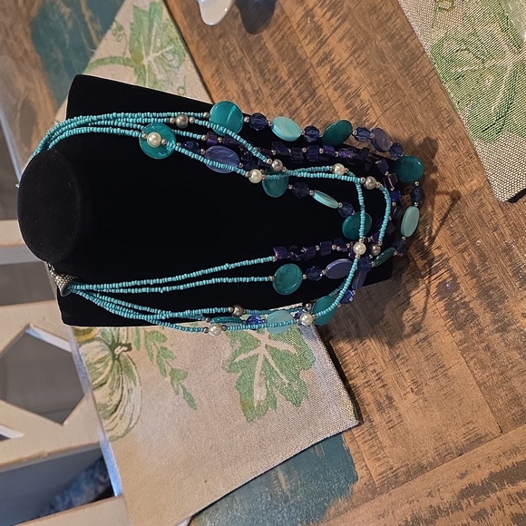 Turquoise and Navy Beaded Necklace - Picture 2 of 4